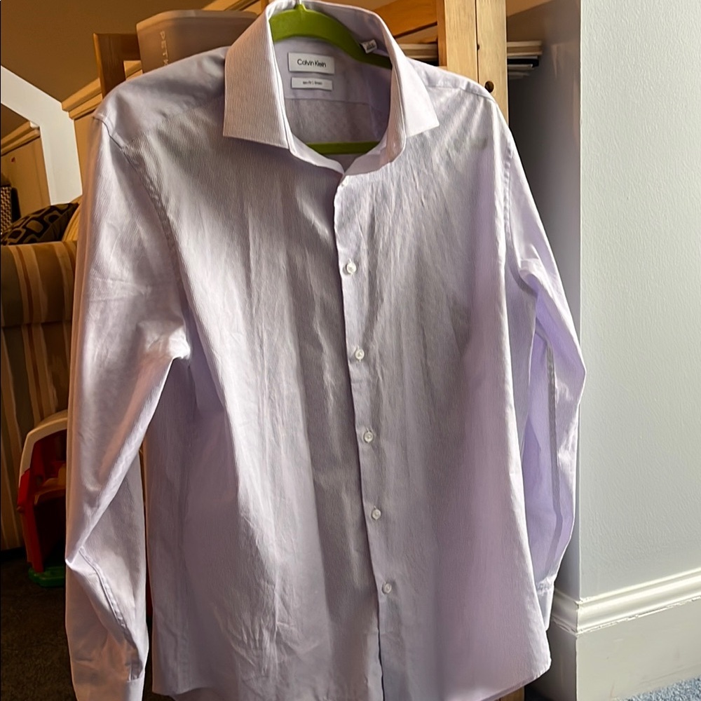 Calvin Klein Men's Slimfit Buttondown Shirt